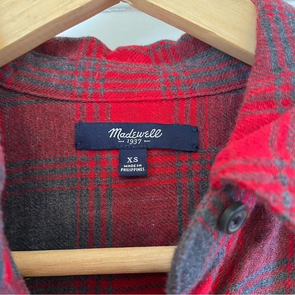 Madewell Ex Boyfriend button down plaid top - Picture 7 of 7
